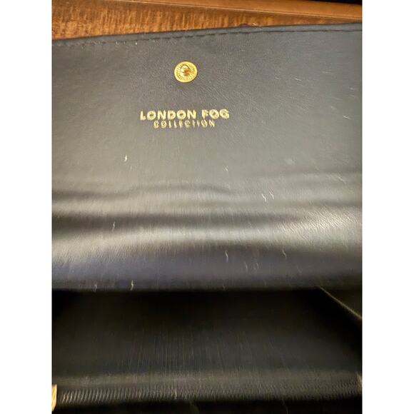 London Fog Wallet Women's Lara Signature Flap Checkered Faux Leather New - Picture 5 of 8